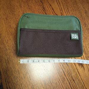 Green and Brown Toiletry Bag